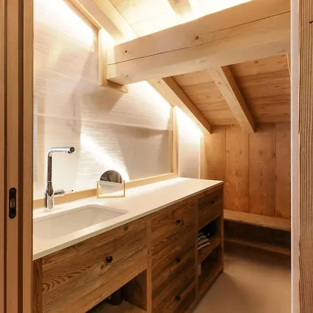 L'oratoire & Mazot - Renovated Historic - Huge Garden & Separate For 2 Les Houches