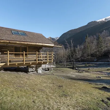 L'oratoire & Mazot - Renovated Historic - Huge Garden & Separate For 2 Les Houches